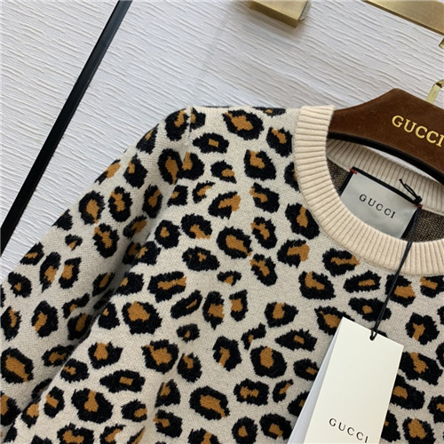 Gucci leopard sweater best sale